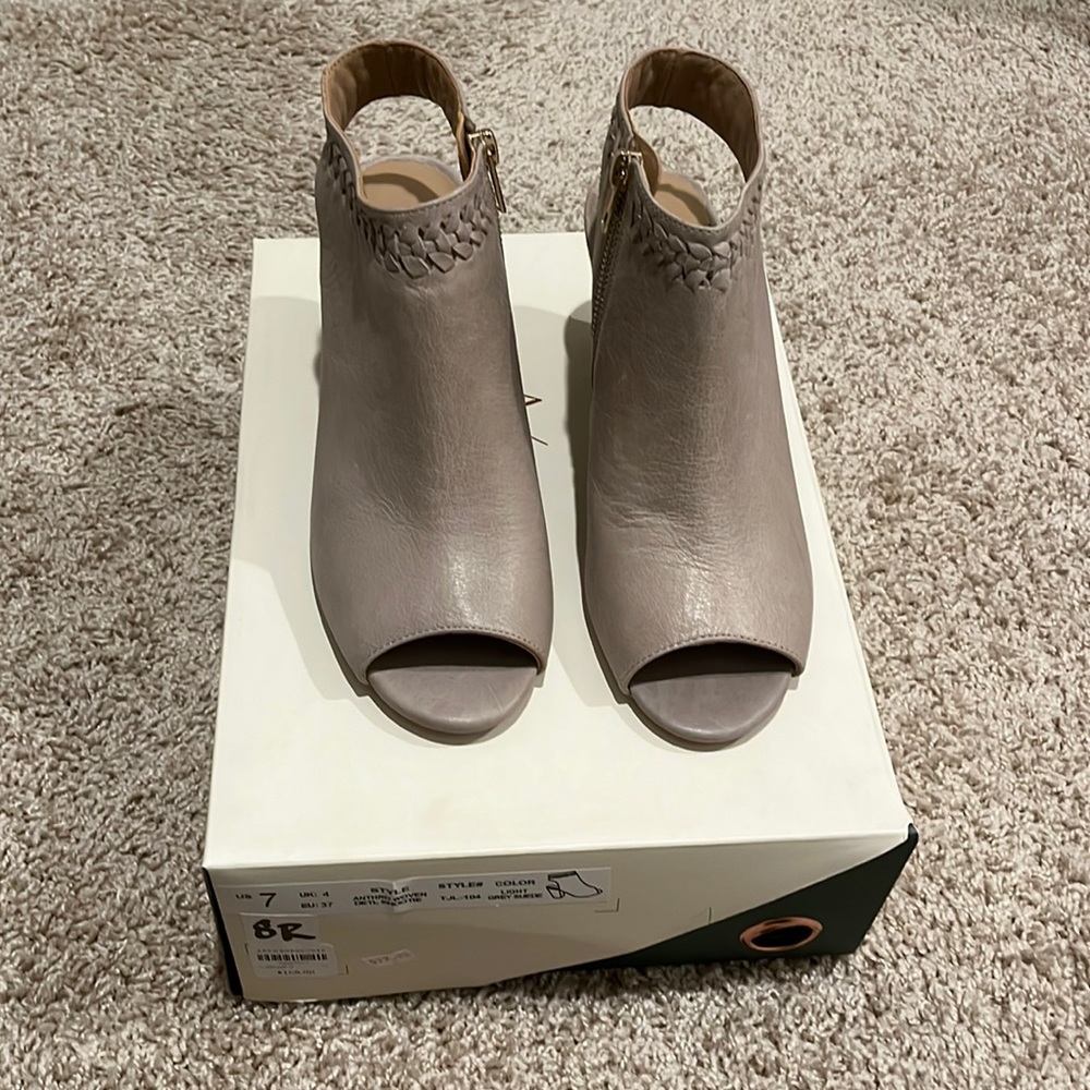 Light grey suede Size 7 Anthropologie heeled sandals